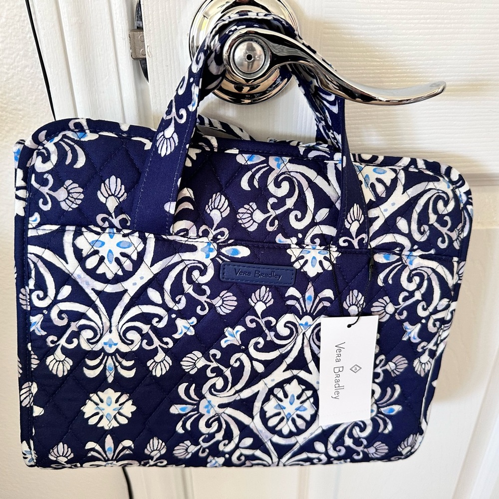 Vera Bradley trifold toiletry bag